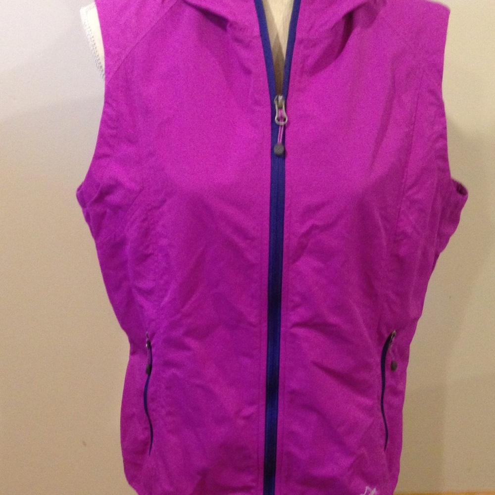 Women's lightweight vest jacket